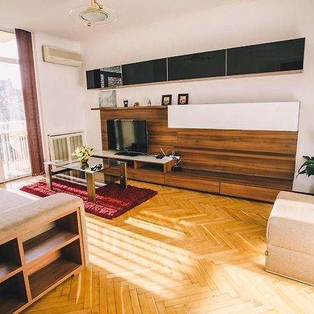 Amazing View Of Maydan! Apartment Kyiv Exterior photo
