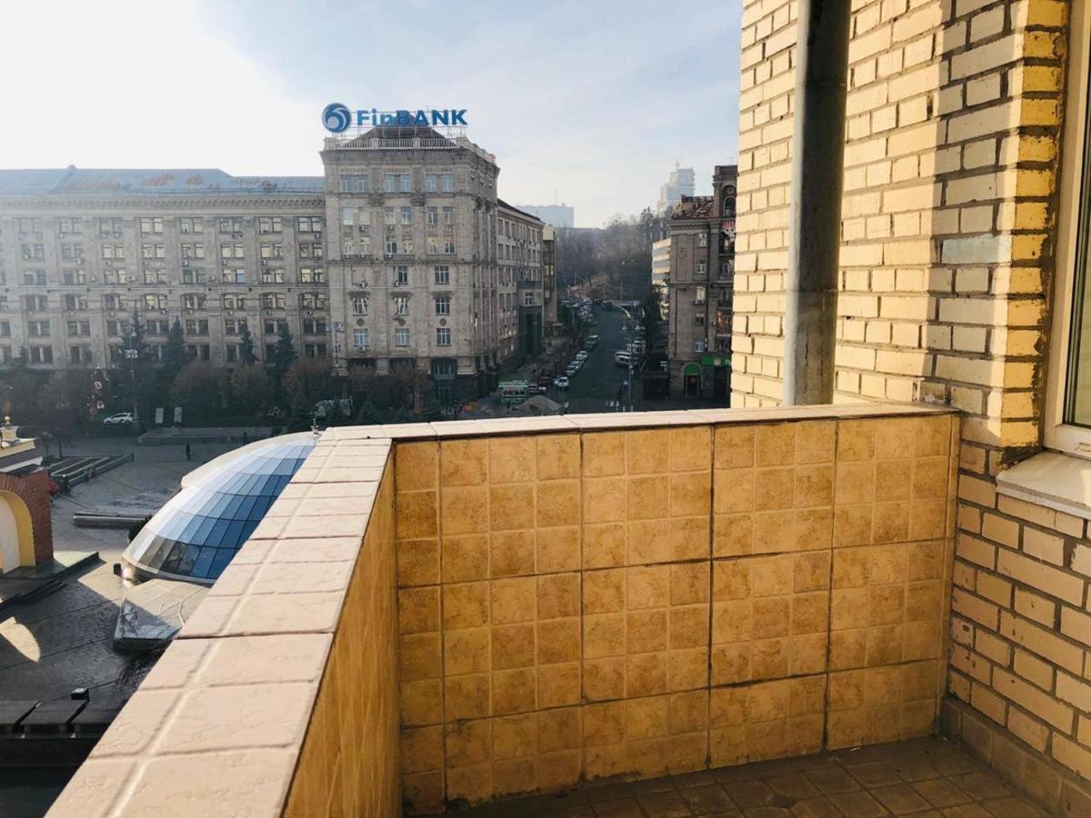 Amazing View Of Maydan! Apartment Kyiv Exterior photo