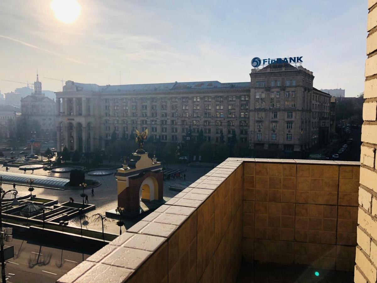 Amazing View Of Maydan! Apartment Kyiv Exterior photo